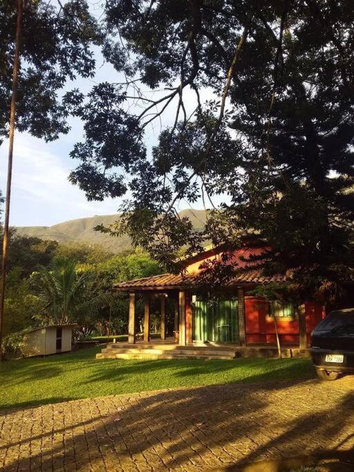 Sitio Da Tia Lucia Perto Da Montanha Villa บรูมาจิโญ ภายนอก รูปภาพ